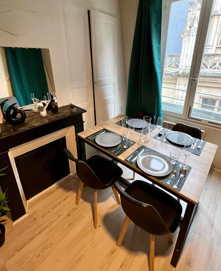 Studio Au Coeur De Rouen, 4 Personnes, Calme & Elegant Apartment Exterior photo